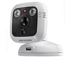 IP видеокамера Hikvision DS-2CD8464F-EI