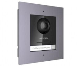 DS-KD8003-IME1/FLUSH Комплект модуля вызывной IP панели + врезная рамка