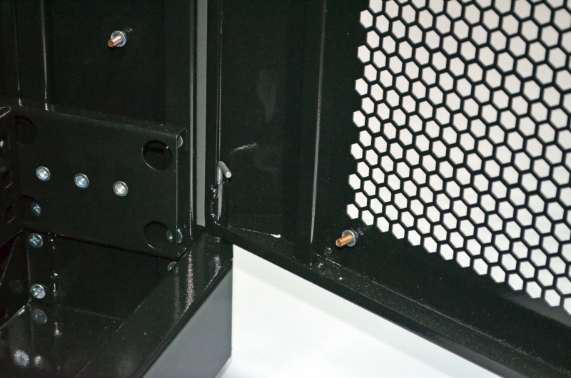 Шкаф 19 42U, 800х1055 мм (Ш*Г) перфорированные двери (66%)