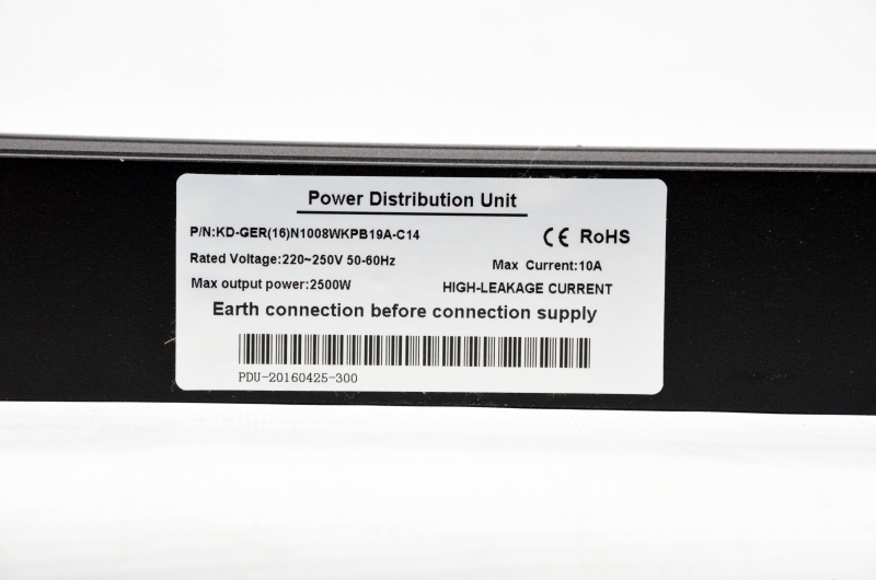 Блок 19 на 8 роз. нем. станд., 10А, 1U, без шнура