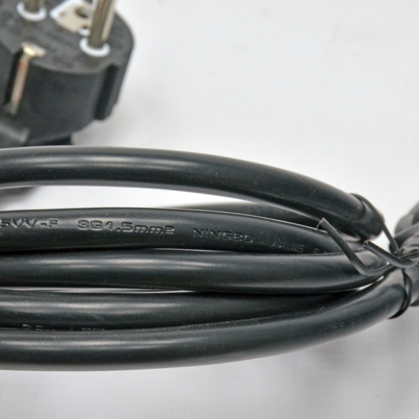 Шнур питания (С13-CEE 7/7), 1.5мм2, 1.8м