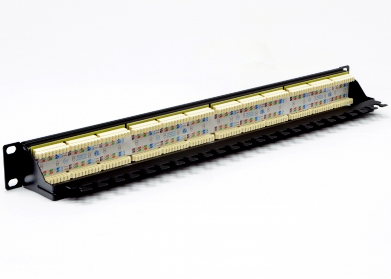 Патч-панель 19 24xRJ-45 UTP, кат. 6, dual type, с задним организатором, EPNew