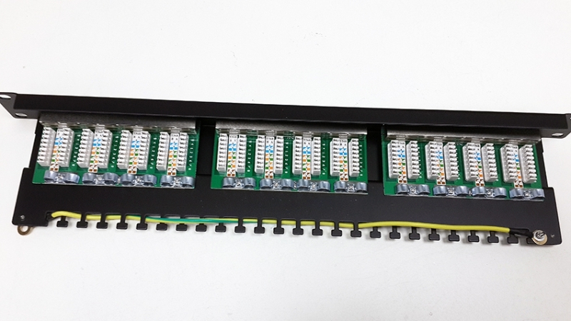 Патч-панель 19 24xRJ-45 FTP, кат. 5e, Kingda