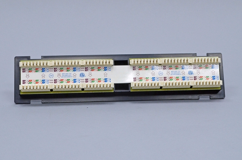 Патч-панель настенная 12xRJ-45 UTP, кат. 6, dual type