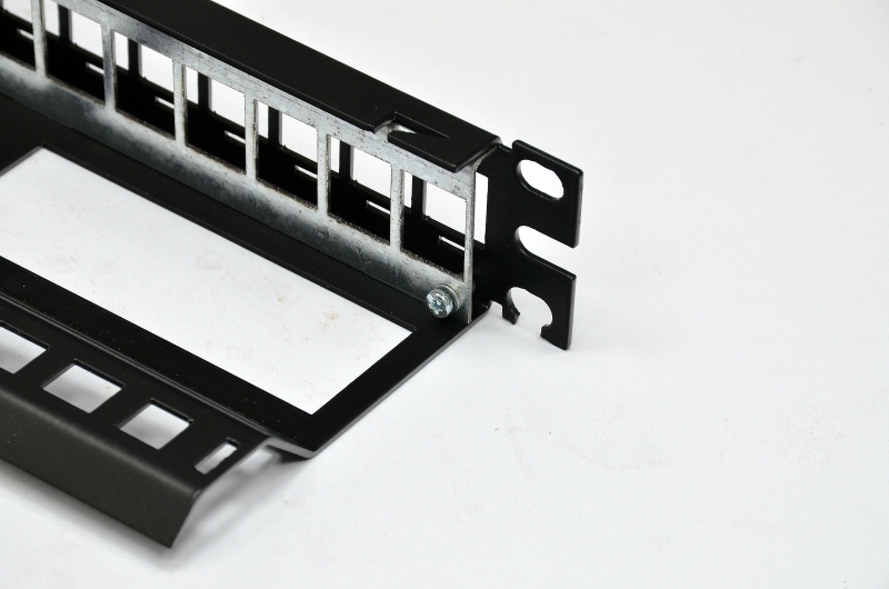 Патч панель 10, 1U, на 12 модулей KeyStone (slim), с задним организатором