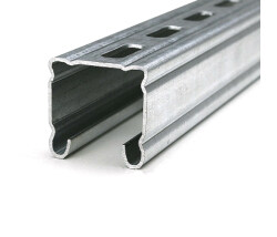 Профиль монтажный Zinc 41*41*2.5 (длина 1 профиля 3метра)